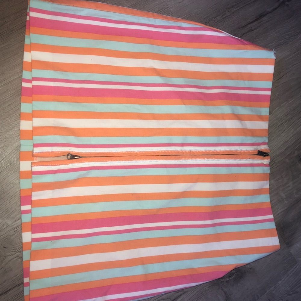 Tommy Hilfiger Skirt| Colored Stripes